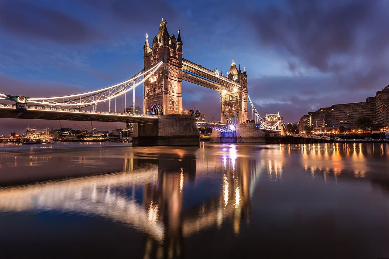 Zbor ieftin la Londra, Marea Britanie